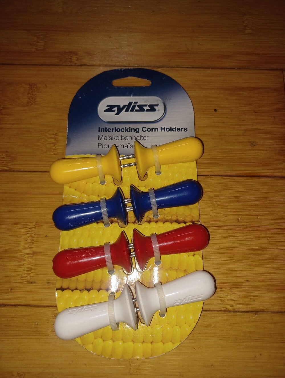 Zyliss Kids Interlocking Corn Holders - Red, Blue, Yellow, White (4-Pack)